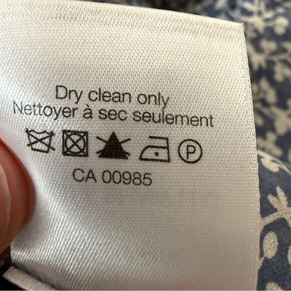 Veronica Beard Blouse Sz 4 Blue White Floral V Neck Long Sleeve Sheer Silk Boho - Picture 13 of 15